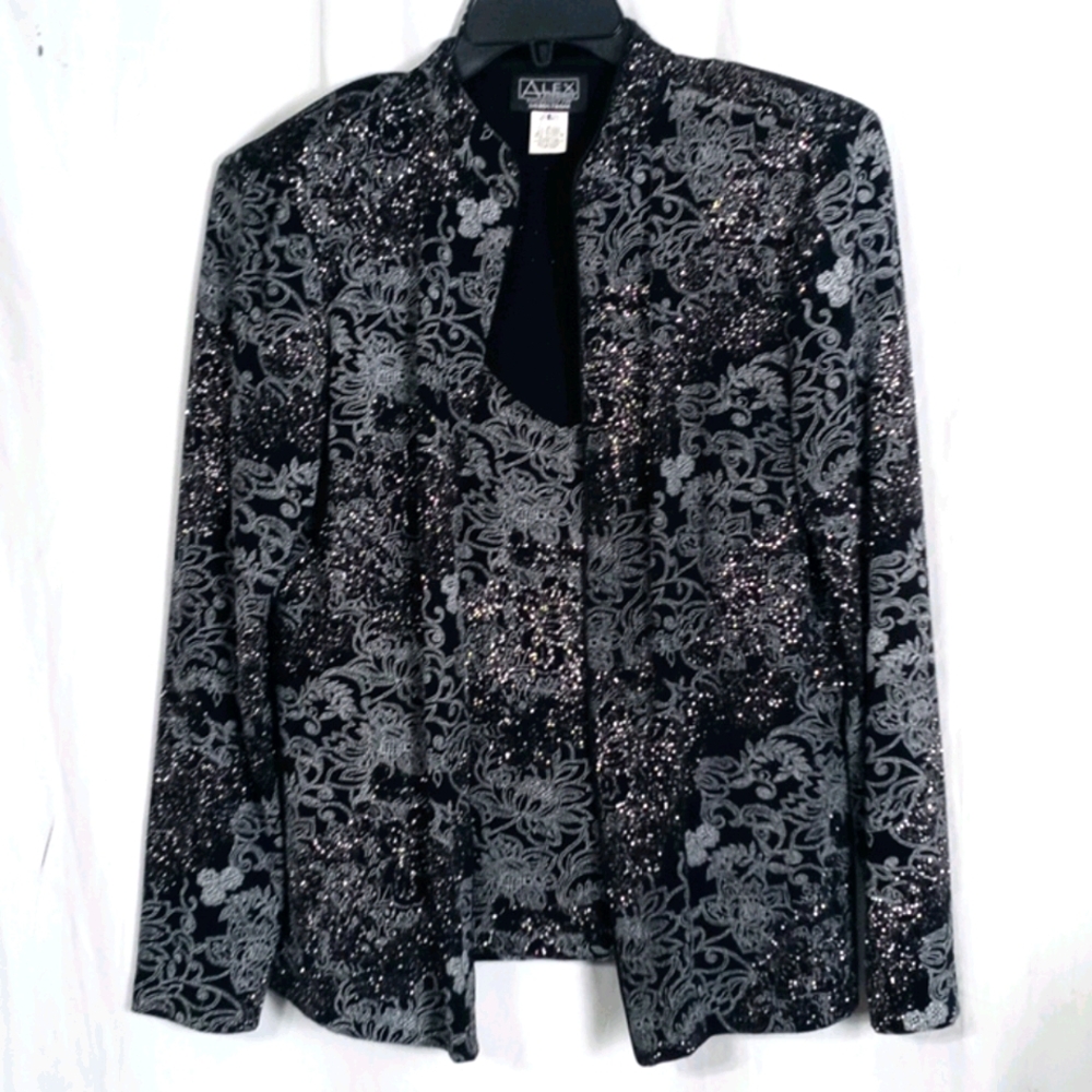 NWOT ALEX from Nordstroms 2 PC tank blouse combo